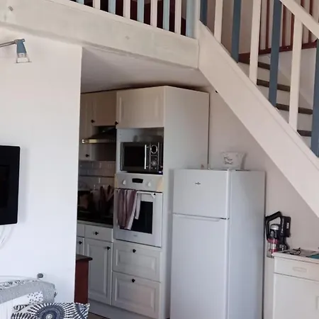 Haut De Mazet Vue Mer Et Piscine Partagee Roquebrune-sur Argens Extérieur photo