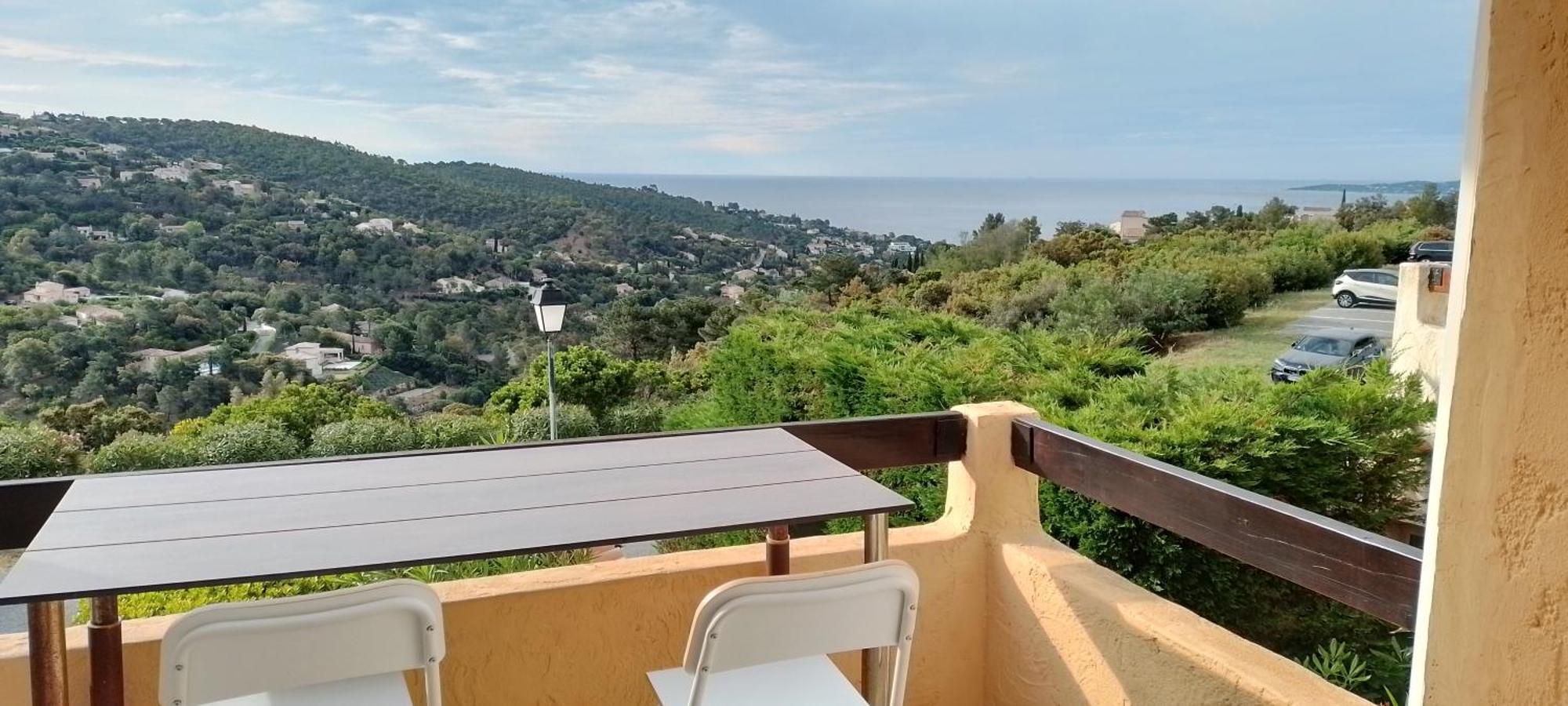 Appartamento De Mazet Vue Et Piscine Partagee *